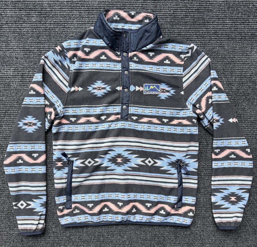 Passenger Women’s Aztec Print Recycled Polar 1/4 Zip Fleece Pullover M Blue
